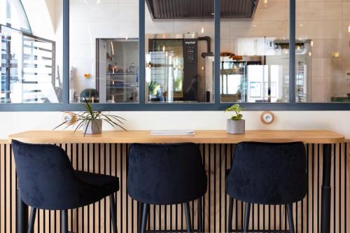 décoratrice d'intérieur hérault - jennifer vidal - architecte d'intérieur marseillan - entremets  chocolats